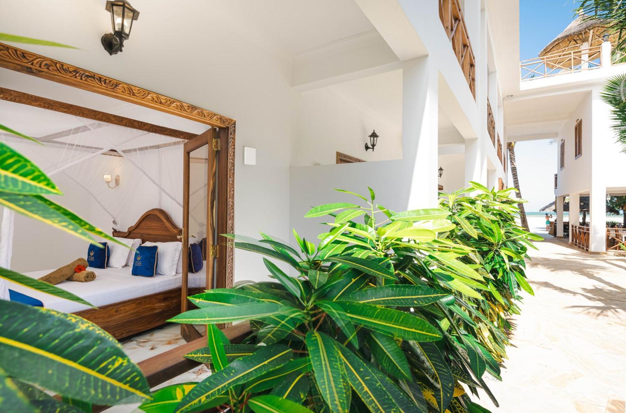 Karibu Beach Resort Pongwe Kültér fotó